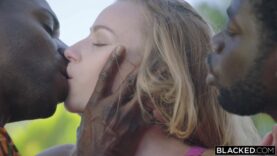 Angel Emily vs Joss Lescaf & Freddy Gong.avi.mp4